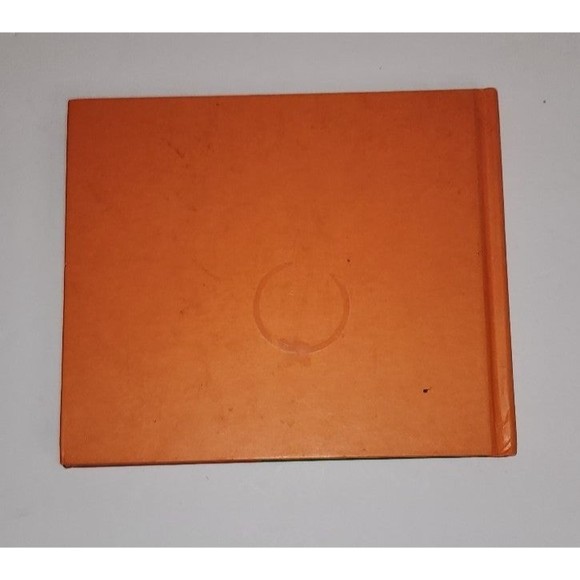 Goodnight Moon hard cover book 1975 - Picture 2 of 4